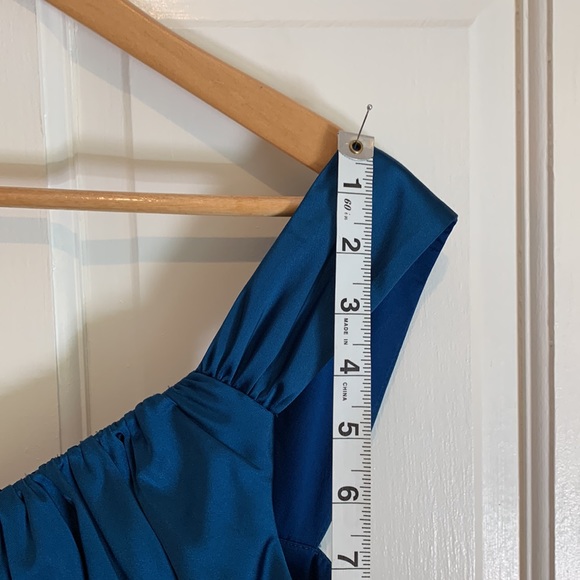 Maggy London, blue dress size 4P - Picture 9 of 16